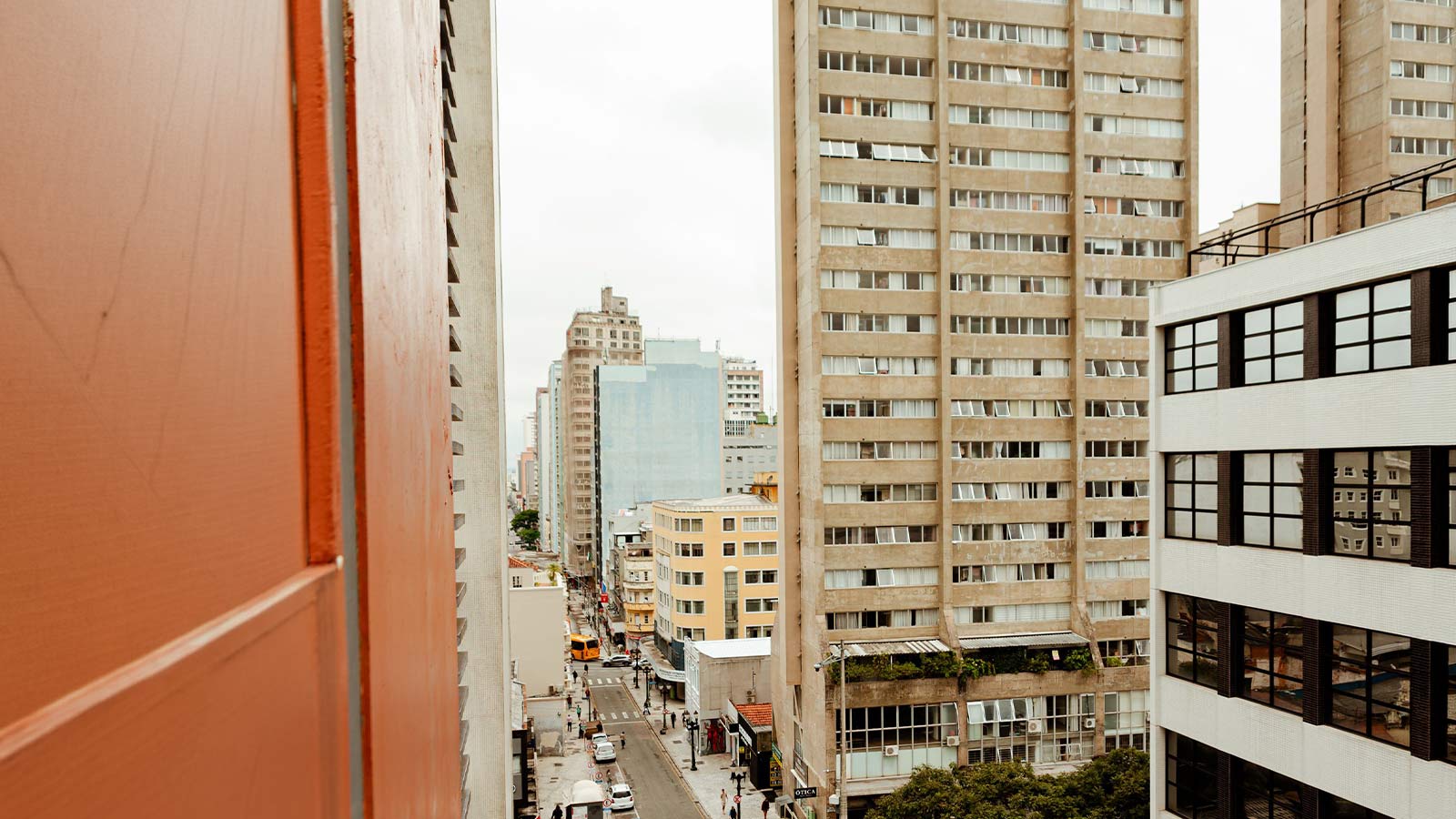 Sala comercial para alugar em Curitiba: regiões estratégicas para seu negócio